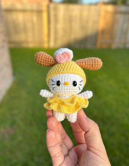 Crocheted Hello Kitty Plushie: Handmade Amigurumi Gift