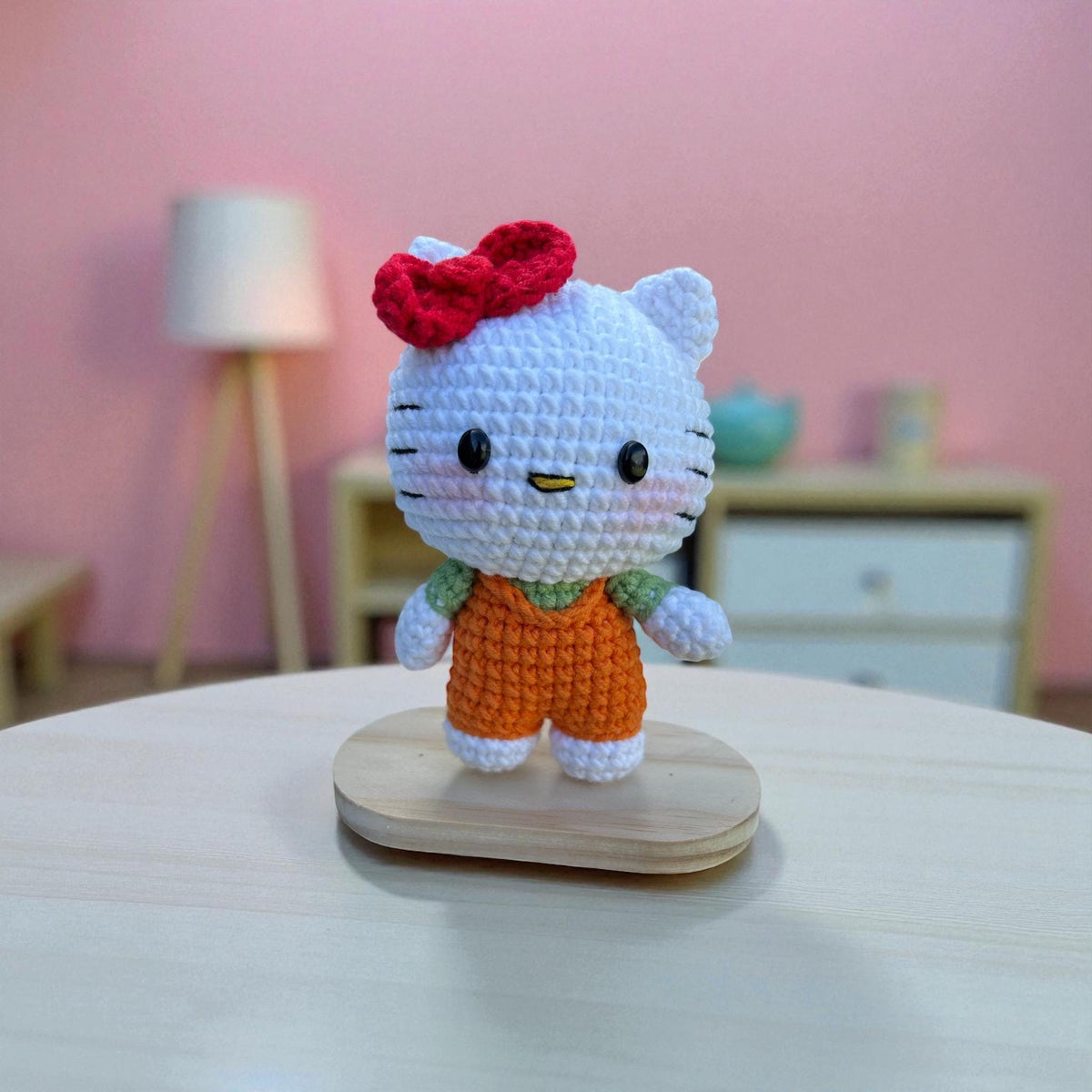 Crocheted Hello Kitty Plushie: Handmade Amigurumi Gift